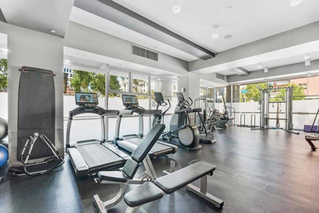 120 Island, San Diego CA: https://media.crmls.org/mediaz/a5676a2d-7a45-43bf-ac64-0d2b9c8180ff.jpg