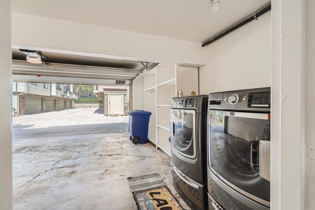 Detail Gallery Image 25 of 28 For 3253 Caminito Eastbluff #28,  La Jolla,  CA 92037 - 3 Beds | 2/1 Baths