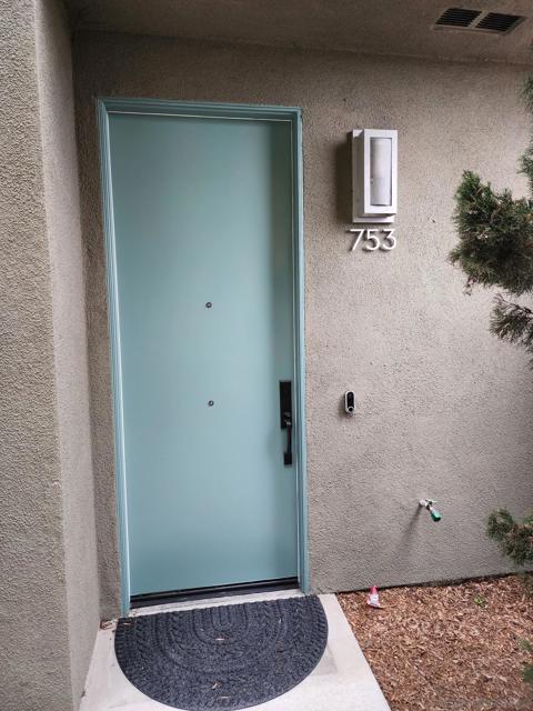 753 Shoreline Road, Chula Vista CA: https://media.crmls.org/mediaz/a5686ae0-1992-42e4-b23c-bb5329f02e9d.jpg
