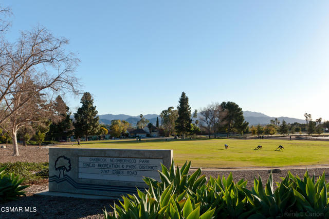 2743 Rustic Glen Drive, Thousand Oaks CA: https://media.crmls.org/mediaz/a568fba3-8278-4020-ab1b-2a0dddda8dd2.jpg