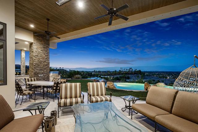 9 Nebulae Way, Rancho Mirage CA: https://media.crmls.org/mediaz/a5697ffe-db55-437b-aae0-8678475caa92.jpg