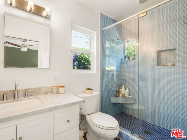 4344 Alla Road, Los Angeles CA: https://media.crmls.org/mediaz/a56a71ef-f954-4a8d-bcf9-de1e58022d08.jpg