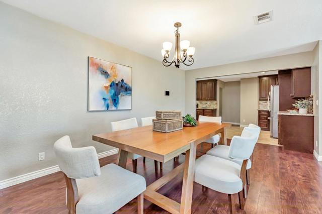 1650 Bella Vista Drive, Hollister CA: https://media.crmls.org/mediaz/a56a8b6c-f6ed-447e-884d-f521676c78ce.jpg