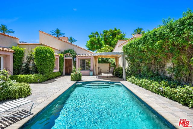 69385 Avenida De Las Montanas, Cathedral City CA: https://media.crmls.org/mediaz/a56acc58-e65e-4a6f-b9b4-d1dbaed22586.jpg