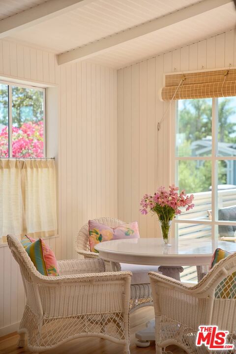 212 Paradise Cove Road, Malibu CA: https://media.crmls.org/mediaz/a56b1954-653f-46ac-bf05-e602b17fd75c.jpg