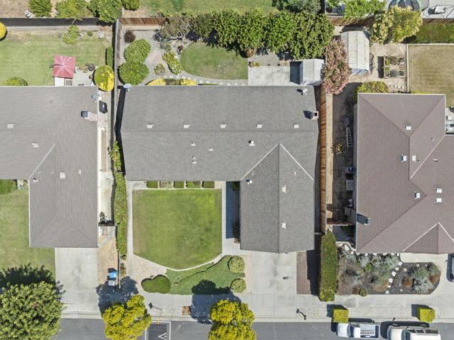 1500 Sunset Drive, Hollister CA: https://media.crmls.org/mediaz/a56bb1a6-7a68-430b-ba6c-525cc416fe82.jpg