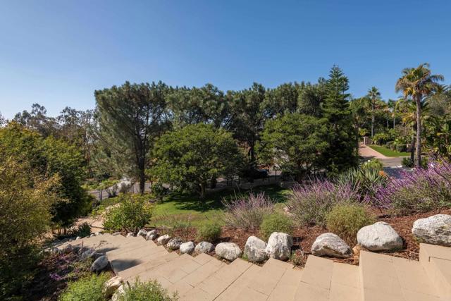 Detail Gallery Image 50 of 56 For 14847 Vista Del Oceano, Del Mar,  CA 92014 - 5 Beds | 4 Baths