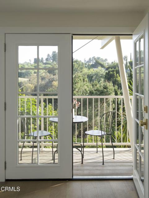 1158 Montecito Drive, Los Angeles CA: https://media.crmls.org/mediaz/a56df2a6-73c3-414c-919f-7a6de74e265f.jpg