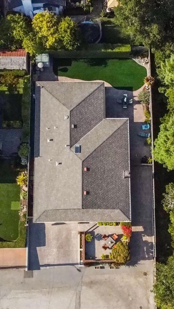 300 Hill Street, Capitola CA: https://media.crmls.org/mediaz/a56e81ab-a4d4-4a3a-bf93-72a01340c651.jpg