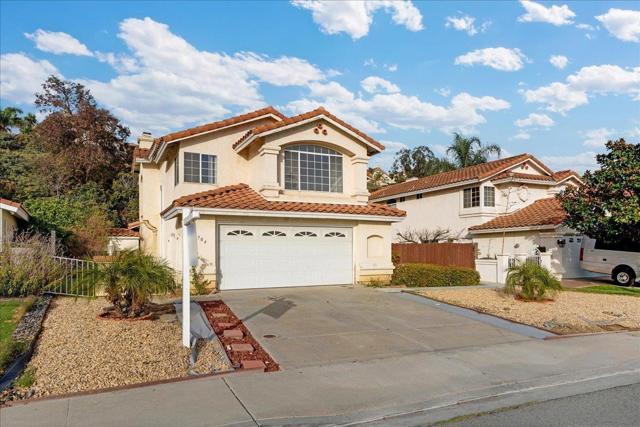 9704 Avenida Ricardo, Spring Valley CA: https://media.crmls.org/mediaz/a56efb82-03ae-4569-bd41-7e88e1ec0406.jpg
