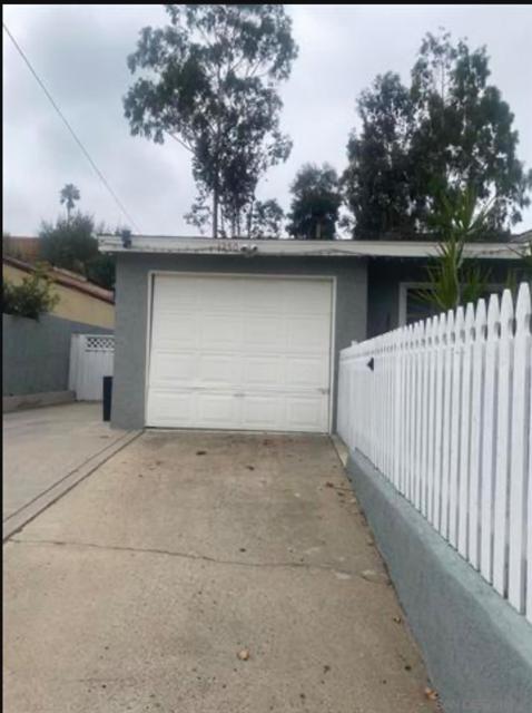 1250 Josselyn Ave, Chula Vista CA: https://media.crmls.org/mediaz/a56fabbc-5fe7-48c1-962d-e9d1e0f2063c.jpg