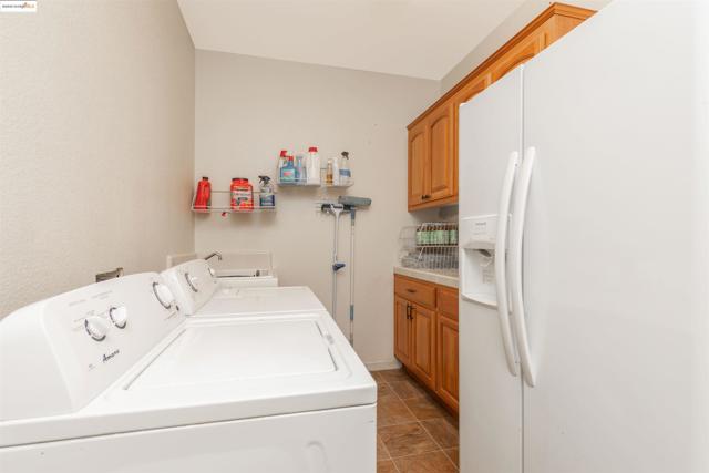 3438 Keystone Loop, Discovery Bay CA: https://media.crmls.org/mediaz/a570ab22-0147-4add-89d5-2a22361e021c.jpg