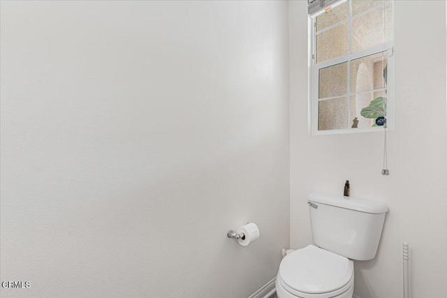 Detail Gallery Image 35 of 44 For 3027 N Oxnard Bld, Oxnard,  CA 93036 - 3 Beds | 2/1 Baths
