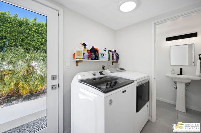71183 Country Club Drive, Rancho Mirage CA: https://media.crmls.org/mediaz/a57317f5-cae0-4cde-b558-0db1355c5d91.jpg