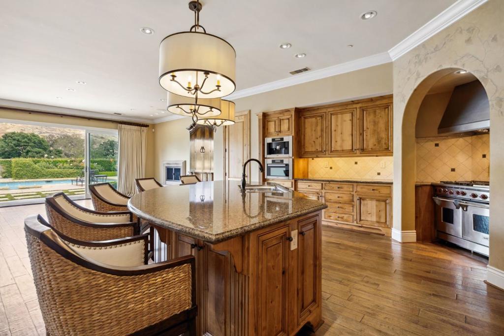 MLS #ML81999715 image #26