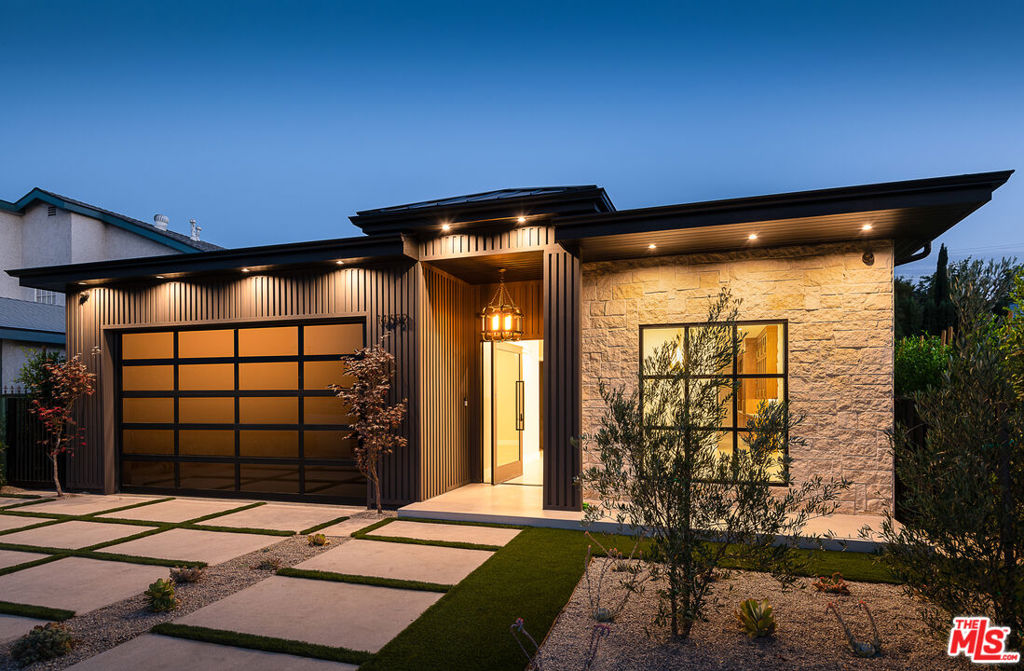 MLS #26870997 image #2