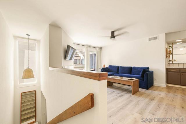6140 Calle Mariselda, San Diego CA: https://media.crmls.org/mediaz/a57532dc-8d1f-4e95-9c25-fbc51ffac5c4.jpg