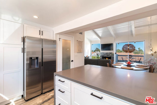 28374 Rey De Copas Lane, Malibu CA: https://media.crmls.org/mediaz/a576b36e-5239-44cb-aeeb-afccff220ab0.jpg