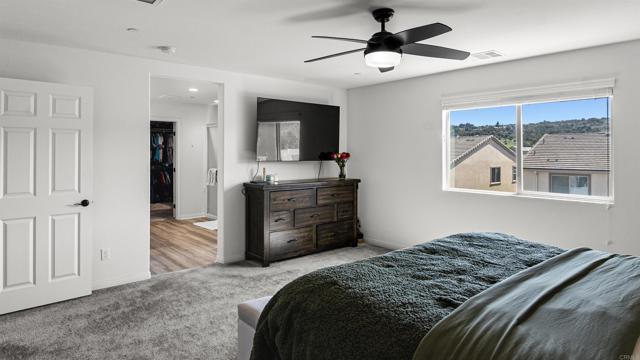 27924 Barley Court, Valley Center CA: https://media.crmls.org/mediaz/a5787421-f568-4747-a155-9dfe33b211b2.jpg