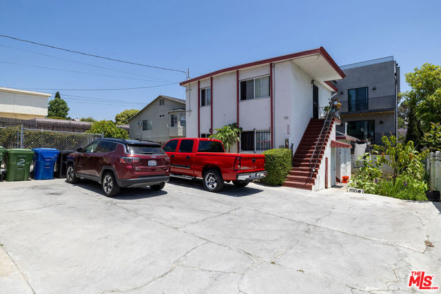 700 N Dillon Street, Los Angeles CA: https://media.crmls.org/mediaz/a5796a27-312e-489f-b93c-cf29ad877191.jpg