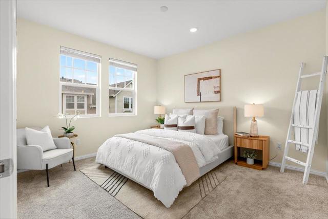 125 ORBIT Way, Mountain View CA: https://media.crmls.org/mediaz/a57a99a8-3d34-4ab5-90cf-8190ccd1749a.jpg