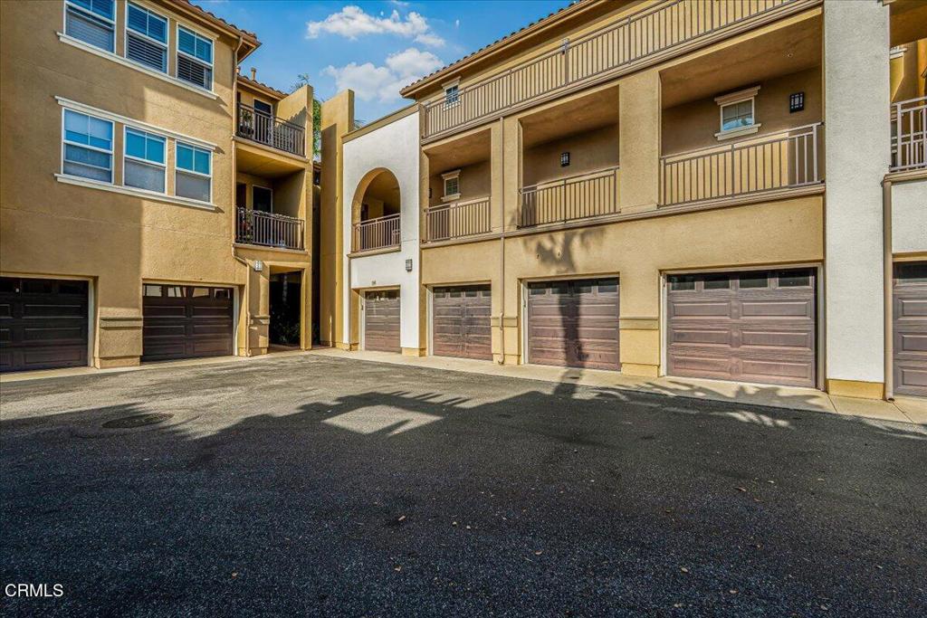 MLS #V1-33602 image #27