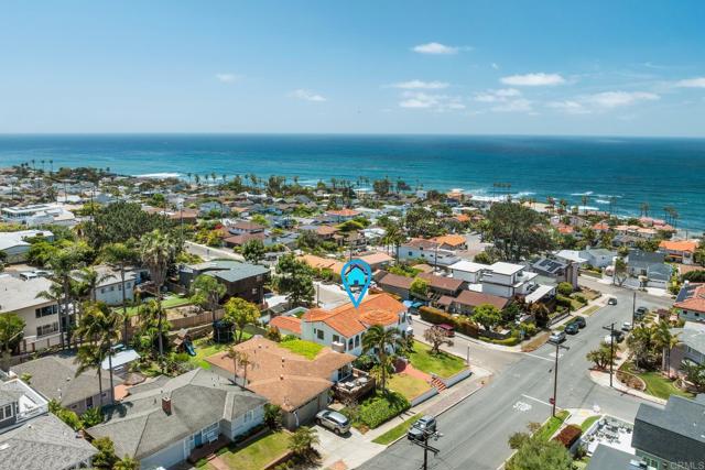4397 Piedmont Drive, San Diego CA: https://media.crmls.org/mediaz/a57c2161-b227-47f7-a5ba-906d311946d1.jpg