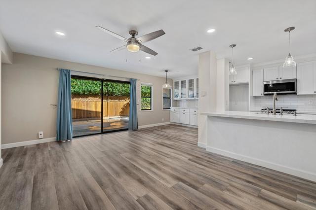 Image 8 of 26 For 74176 Catalina Way