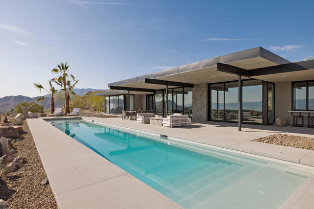 71270 Oasis Trail, Palm Desert CA: https://media.crmls.org/mediaz/a57d2e63-0851-4d1a-91f2-03aa95a95eca.jpg