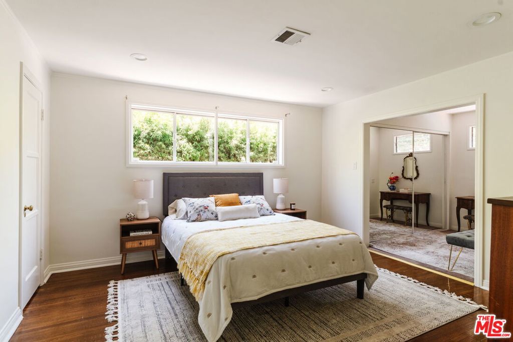 MLS #26836757 image #35