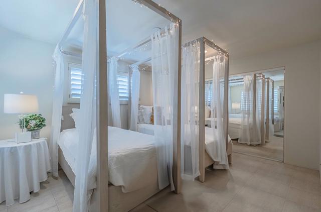 471 El Dorado Street, Monterey CA: https://media.crmls.org/mediaz/a57d85ff-18f5-41fb-bfad-fc2d4d1ba2e9.jpg