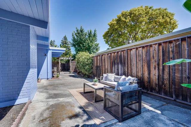 731 E Charleston Road, Palo Alto CA: https://media.crmls.org/mediaz/a57e8db4-2519-4e11-8d09-0e0537d43daf.jpg