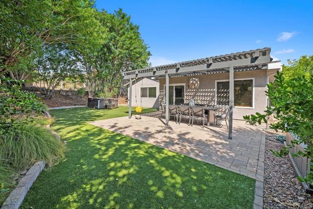 Detail Gallery Image 28 of 38 For 12940 Calle De Las Rosas, San Diego,  CA 92129 - 4 Beds | 2 Baths