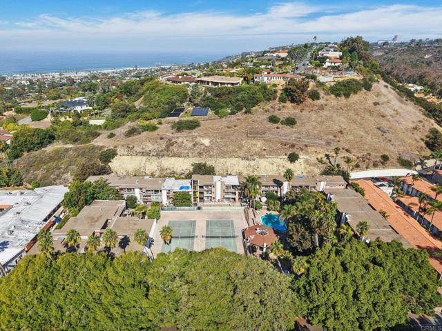 2600 Torrey Pines Road, La Jolla CA: https://media.crmls.org/mediaz/a57f81fc-4303-4aec-a8b2-1213b125019d.jpg