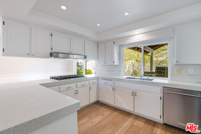 Drew Fenton | 1316 Avenida De Cortez Pacific Palisades CA | MLS: 7452521