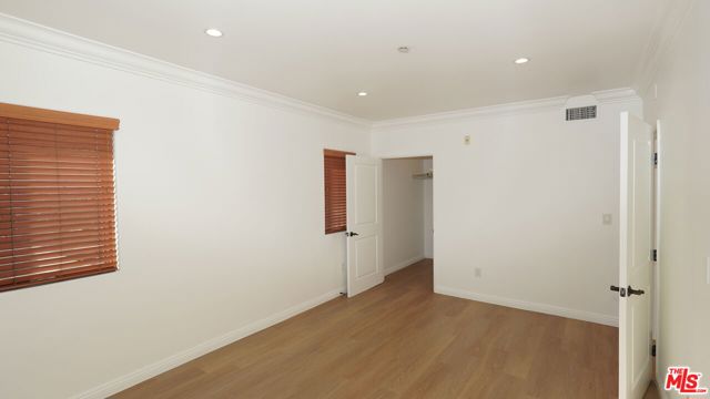 930 S Robertson Boulevard, Los Angeles CA: https://media.crmls.org/mediaz/a584bbf3-120c-4c16-925a-8dc101d29178.jpg
