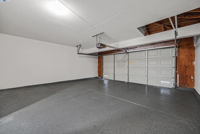 2227 Foxhill Drive, Martinez CA: https://media.crmls.org/mediaz/a585b096-2e12-4bee-91f7-3029691e7cdb.jpg