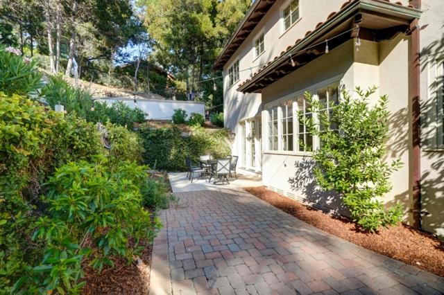 2855 Churchill Drive, Hillsborough CA: https://media.crmls.org/mediaz/a586262d-15c3-449f-8262-37f9076f4da0.jpg
