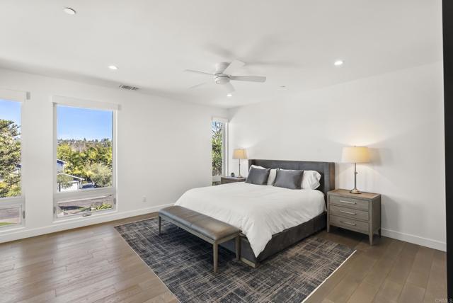 Detail Gallery Image 24 of 35 For 419 Parkwood Ln, Encinitas,  CA 92024 - 4 Beds | 3/1 Baths