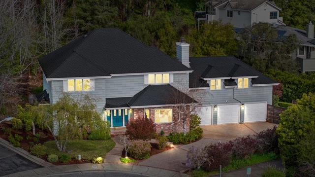 110 Limestone Lane, Santa Cruz CA: https://media.crmls.org/mediaz/a586e002-16d3-4658-8412-ef018c8061f0.jpg