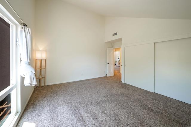 23822 Green Haven Lane, Ramona CA: https://media.crmls.org/mediaz/a586e971-da4b-4bf1-b529-3ff0de989000.jpg