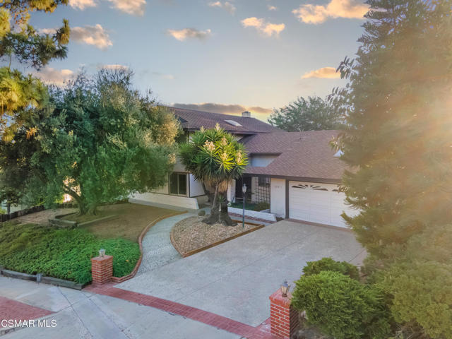 3931 Bucklin Pl, Thousand Oaks, CA 91360