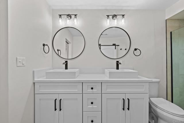 2333 Ridge View Drive, San Diego CA: https://media.crmls.org/mediaz/a58806aa-c691-4487-a8ac-c943816156e0.jpg