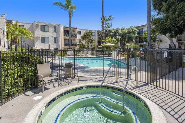 Detail Gallery Image 16 of 26 For 6780 Friars Rd #321,  San Diego,  CA 92108 - 2 Beds | 2 Baths