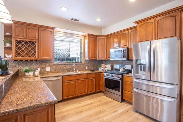 20089 Wisteria Street, Castro Valley CA: https://media.crmls.org/mediaz/a58986a2-0ece-47ee-869f-ea30a037f39b.jpg