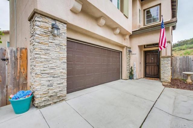 Detail Gallery Image 2 of 47 For 29822 Jodi Ann Ct, Escondido,  CA 92026 - 4 Beds | 2/1 Baths