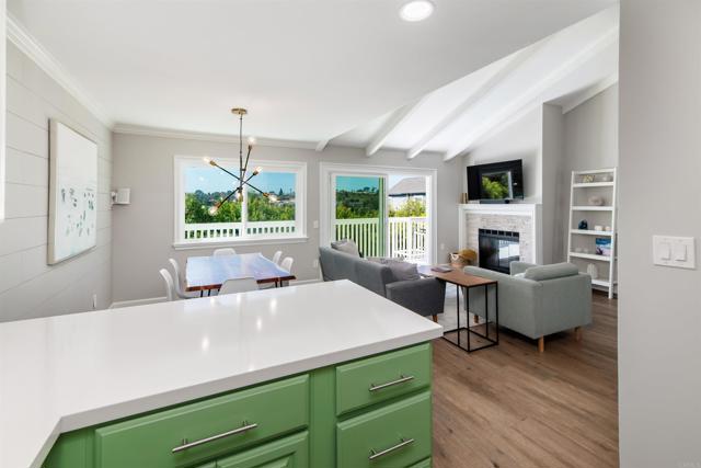 Detail Gallery Image 9 of 38 For 811 Highland Dr, Solana Beach,  CA 92075 - 3 Beds | 2/1 Baths