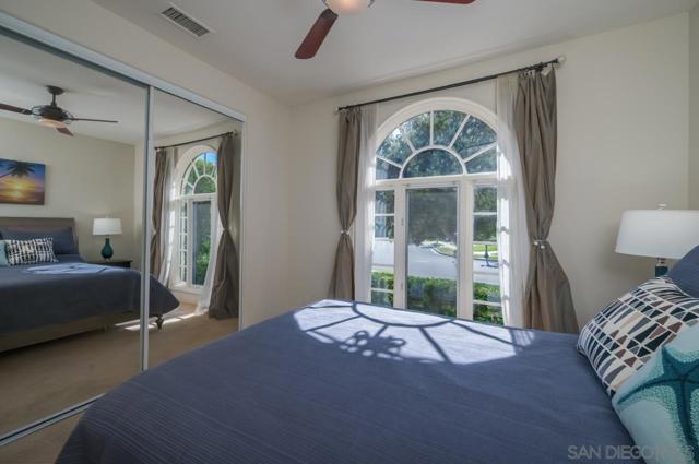 5199 Seagrove Place, San Diego CA: https://media.crmls.org/mediaz/a58ba134-5162-405b-8627-fcb4541d677e.jpg