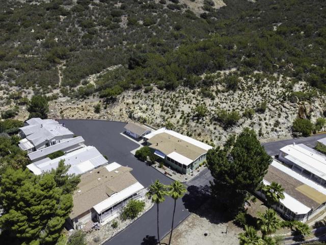 35109 Highway 79 Spc 67, Warner Springs CA: https://media.crmls.org/mediaz/a58d7913-03dc-40f6-b8ae-0654e4900036.jpg