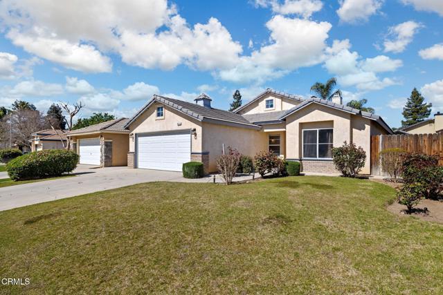 Detail Gallery Image 3 of 40 For 9116 Chattaroy St, Bakersfield,  CA 93312 - 3 Beds | 2 Baths